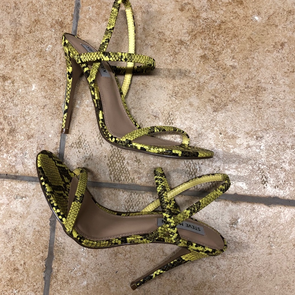 NEW Steve Madden Gabriella Snake Heels - Picture 6 of 6